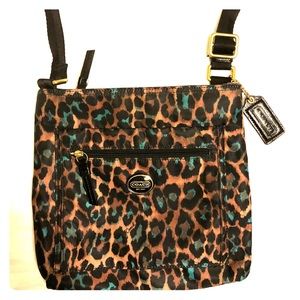 Coach crossbody purse
